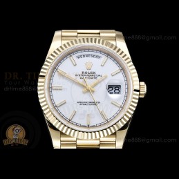 Day-Date 40mm 904L YG...