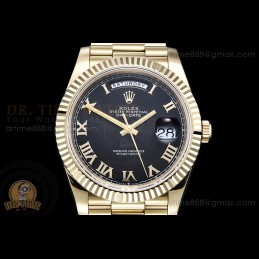 Day-Date 40mm 904L YG...
