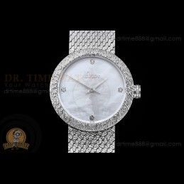 La D de Dior Satine SS...